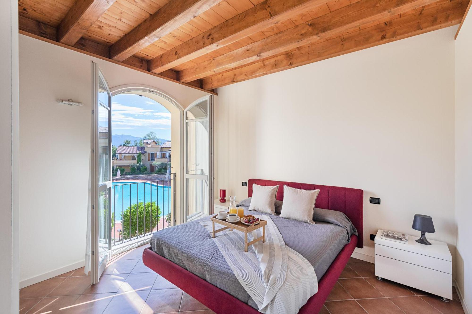 Borgo Del Torchio Apartments By Wonderful Italy Manerba del Garda Eksteriør billede