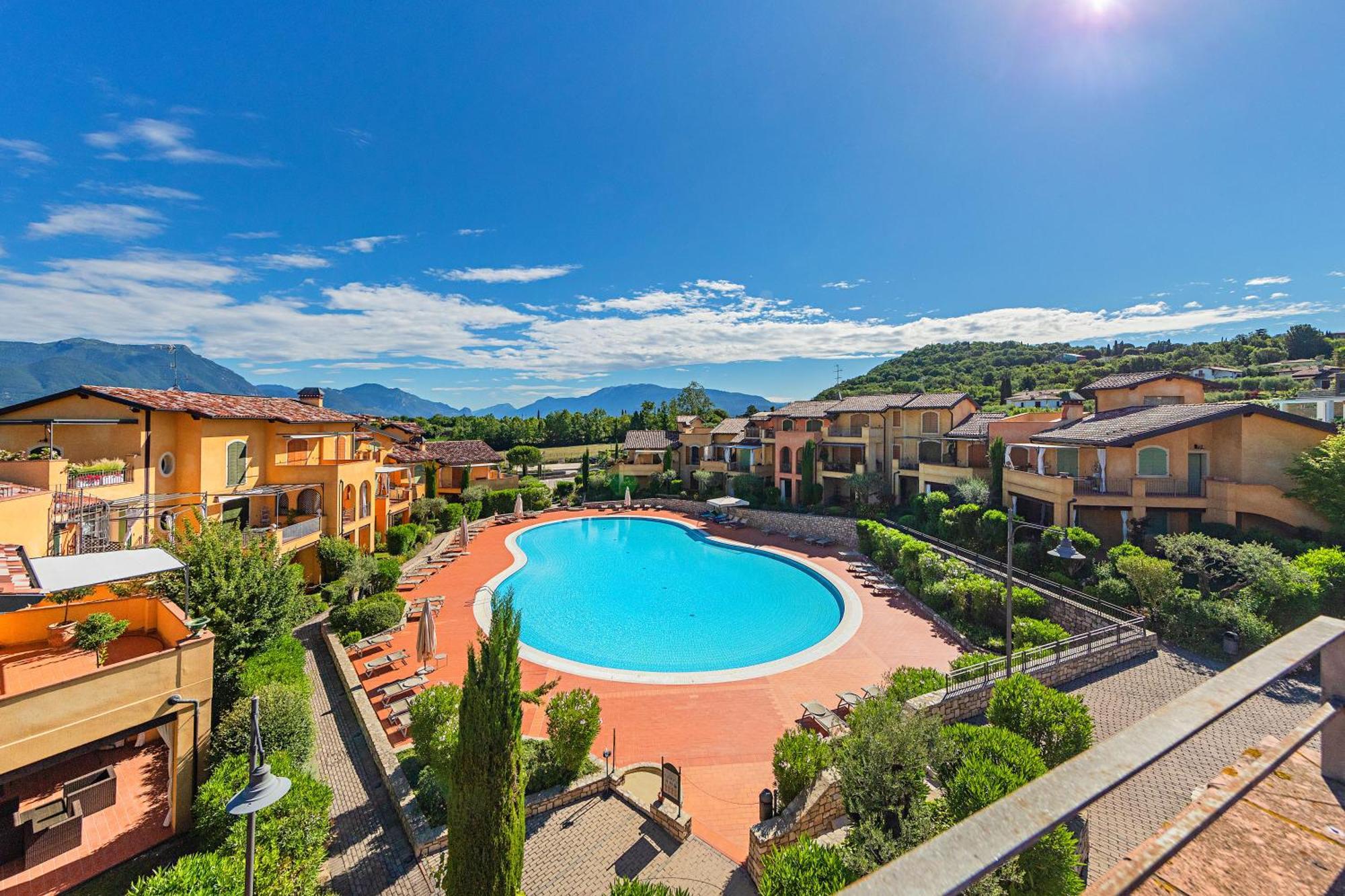 Borgo Del Torchio Apartments By Wonderful Italy Manerba del Garda Eksteriør billede