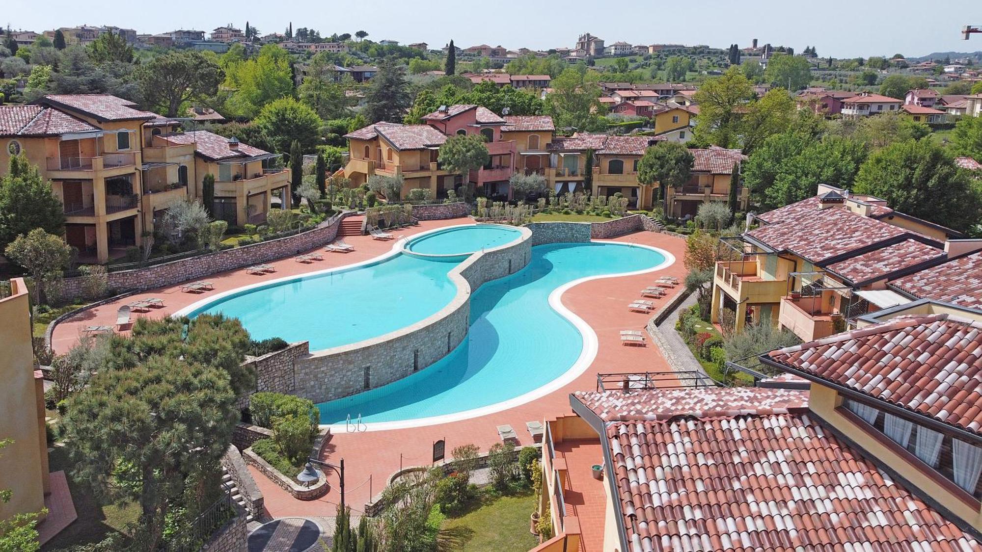 Borgo Del Torchio Apartments By Wonderful Italy Manerba del Garda Eksteriør billede