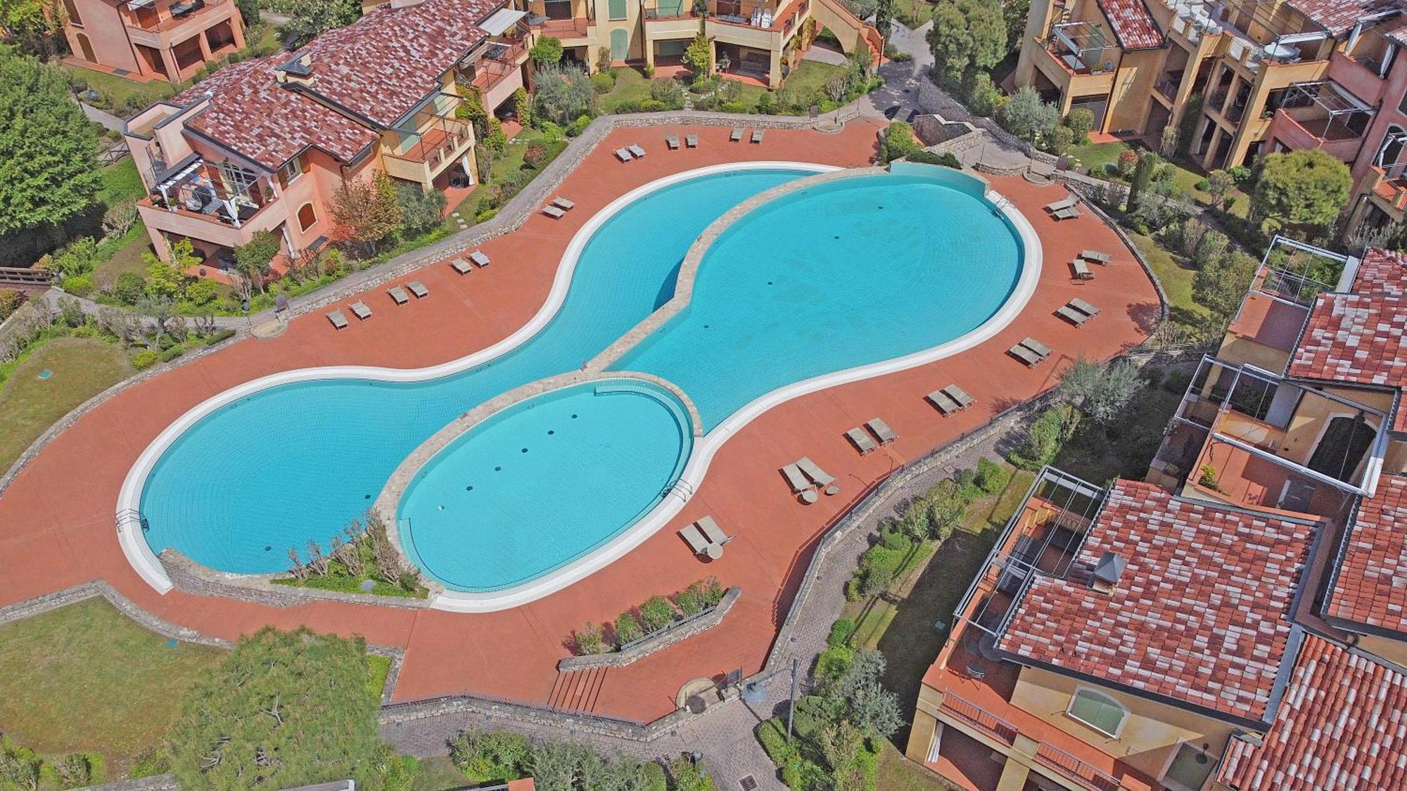 Borgo Del Torchio Apartments By Wonderful Italy Manerba del Garda Eksteriør billede